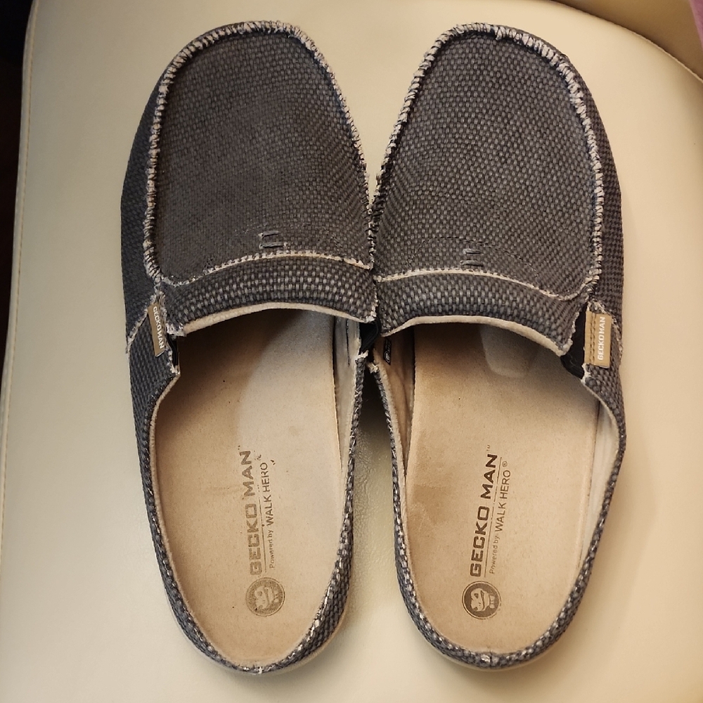 Gecko Man Charcoal Slip-On Loafers for Men